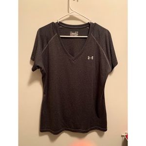 Under Armour T-shirt
